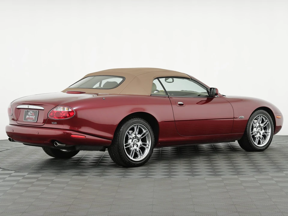 2001 Jaguar X100 XK8 - Image 8 of 31