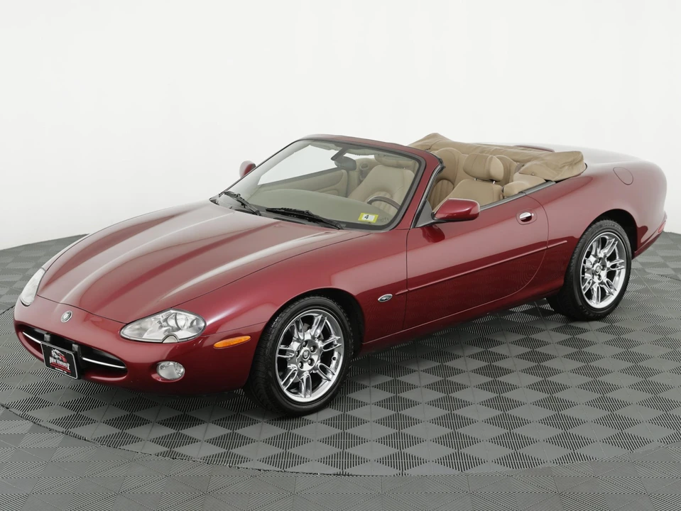 2001 Jaguar X100 XK8 - Image 15 of 31