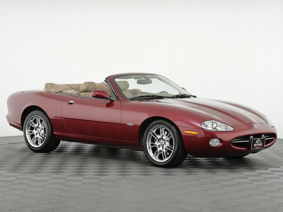 2001 Jaguar X100 XK8 - Image 17 of 31