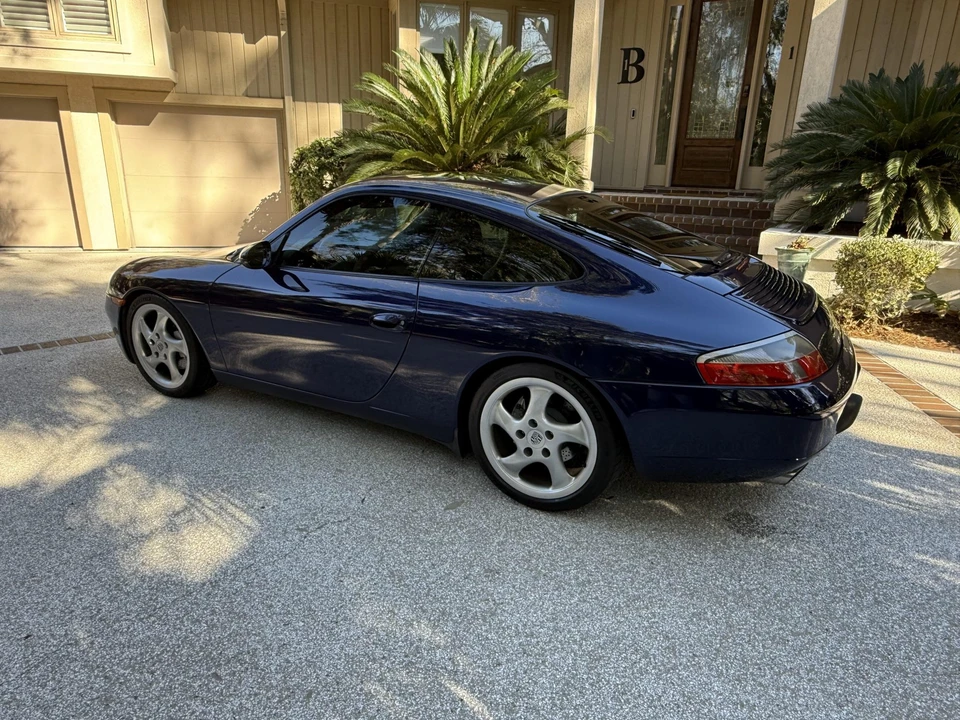 2001 Porsche 996 Carrera 4 - Image 8 of 31