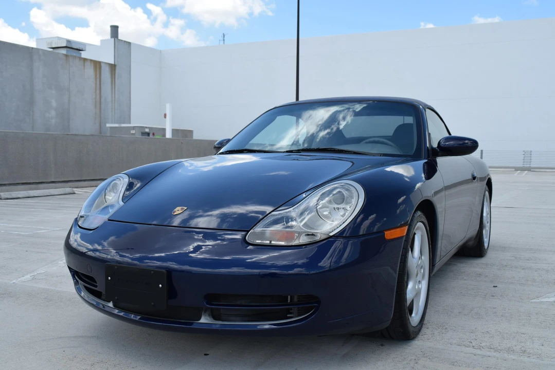 2001 Porsche 996 Carrera - Image 22 of 31