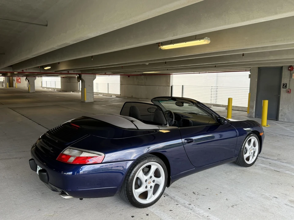 2001 Porsche 996 Carrera - Image 31 of 31