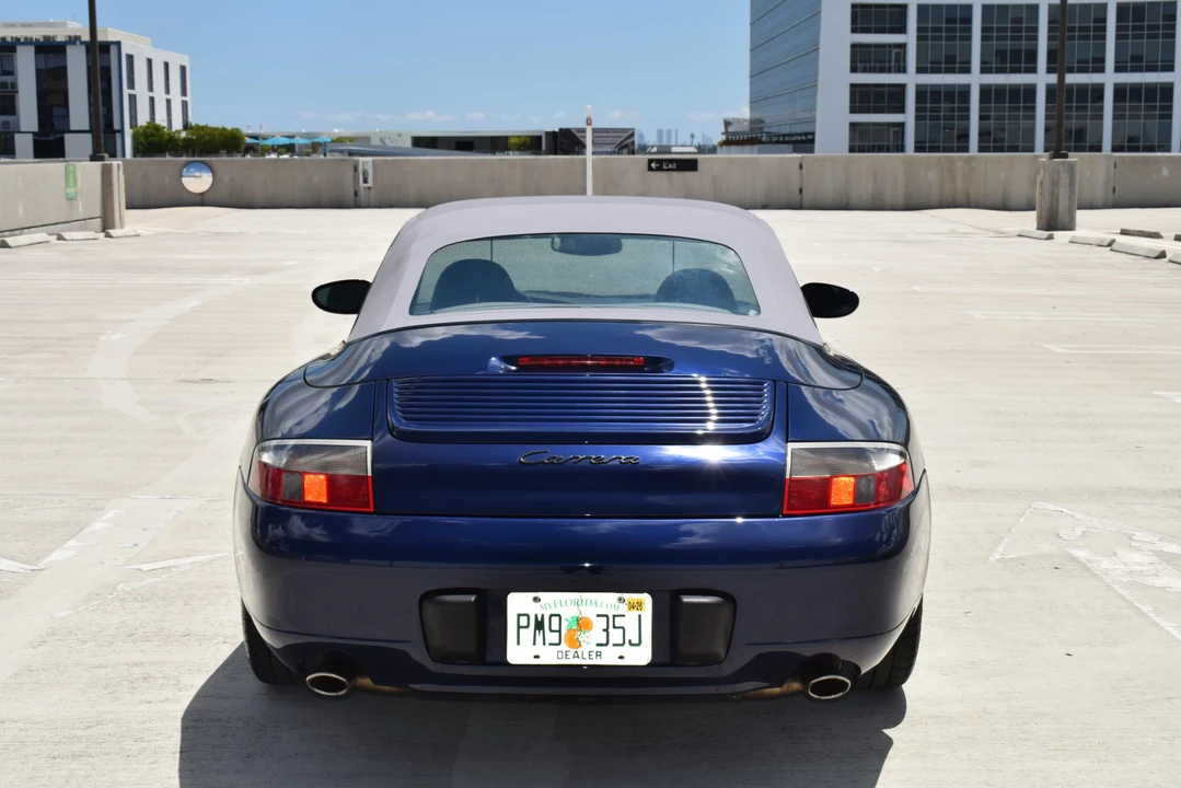 2001 Porsche 996 Carrera - Image 10 of 31