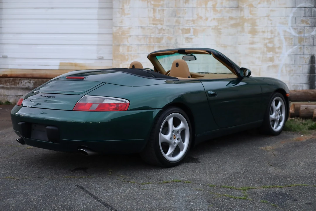 2001 Porsche 996 Carrera - Image 12 of 31