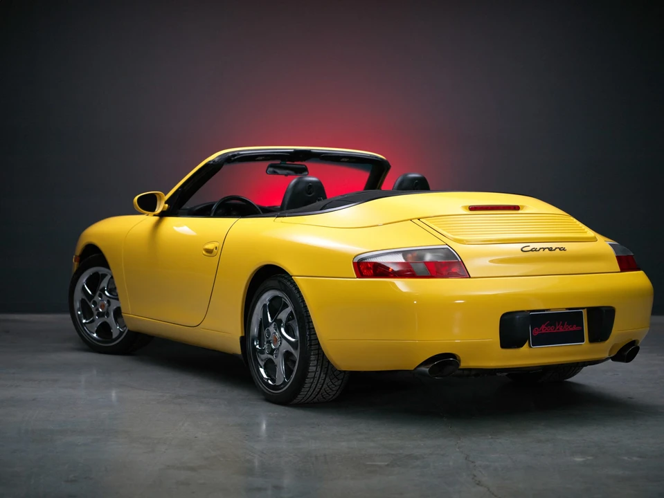 2001 Porsche 996 Carrera - Image 29 of 31
