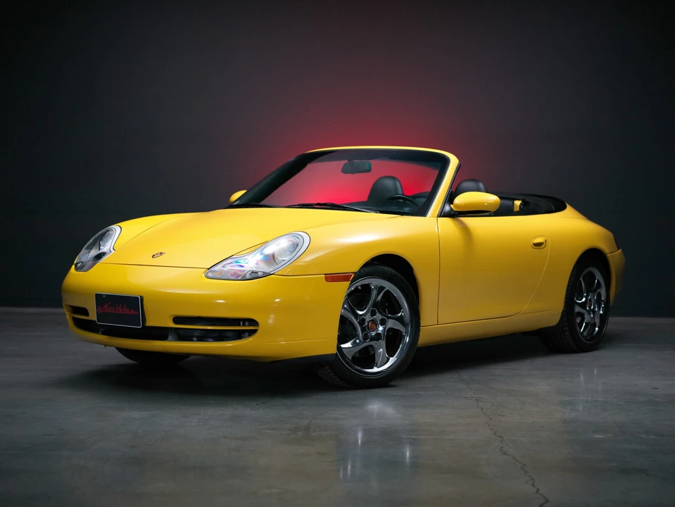 2001 Porsche 996 Carrera - Image 23 of 31