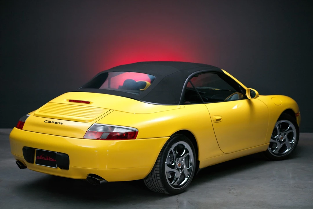 2001 Porsche 996 Carrera - Image 12 of 31