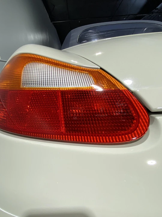 2001 Porsche 986 Boxster - Image 29 of 31