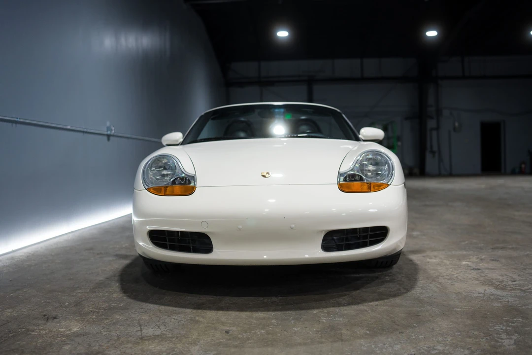 2001 Porsche 986 Boxster - Image 10 of 31