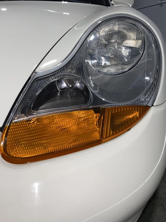 2001 Porsche 986 Boxster - Image 27 of 31