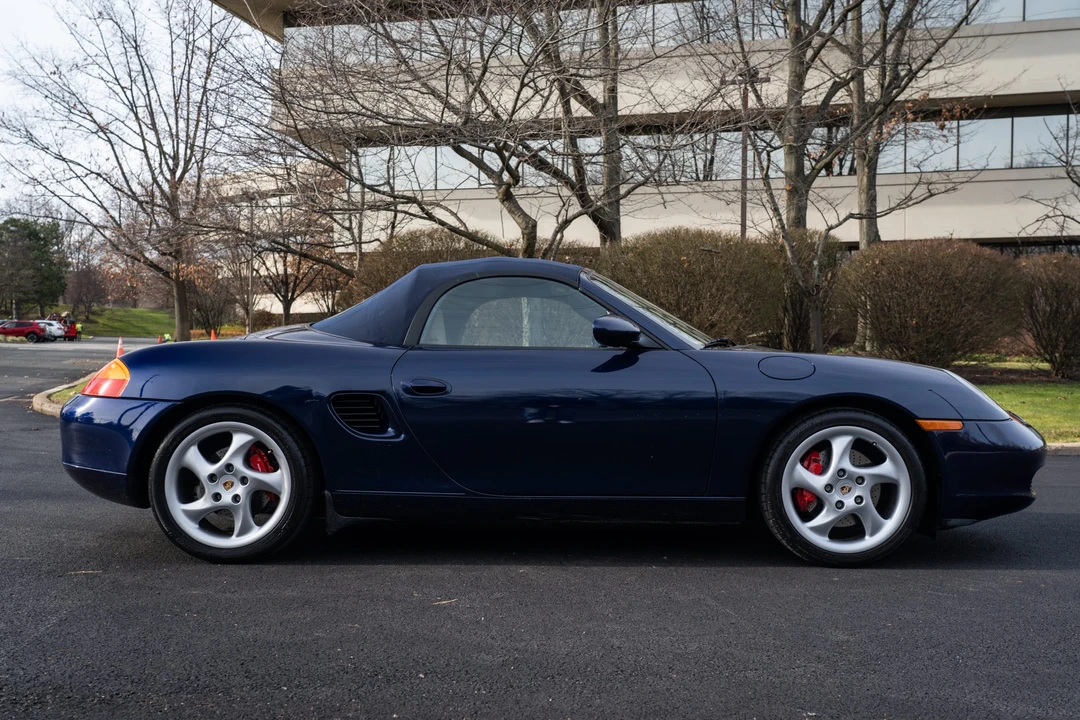 2001 Porsche 986 Boxster S - Image 18 of 31