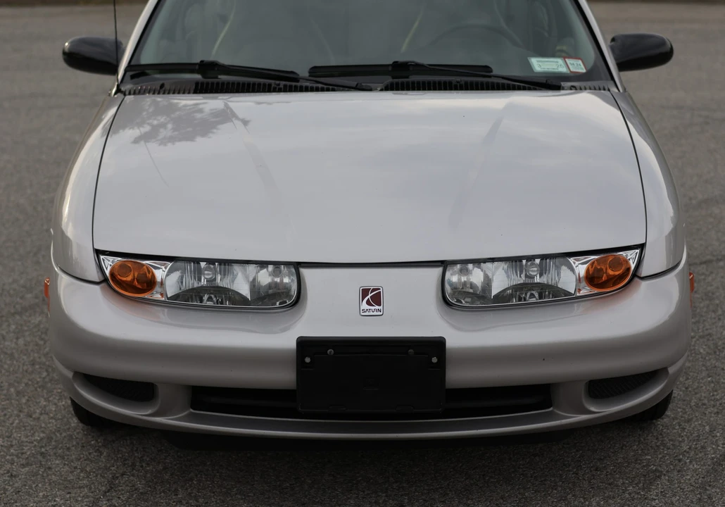 2001 Saturn - Image 18 of 31