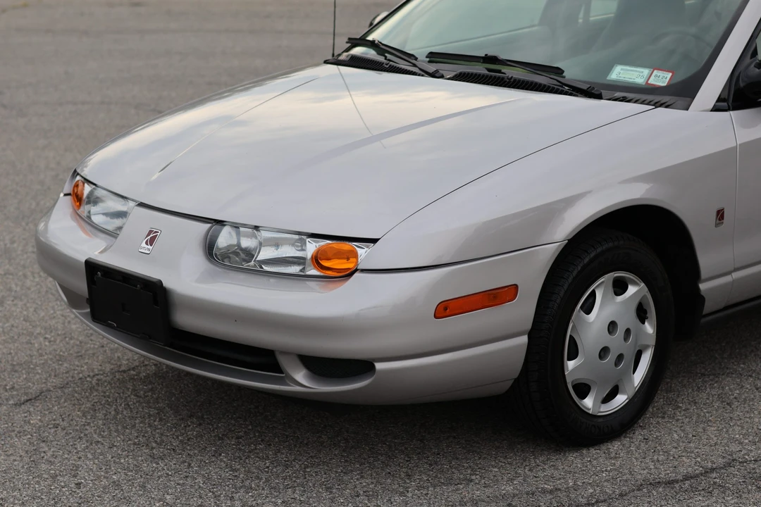 2001 Saturn - Image 19 of 31