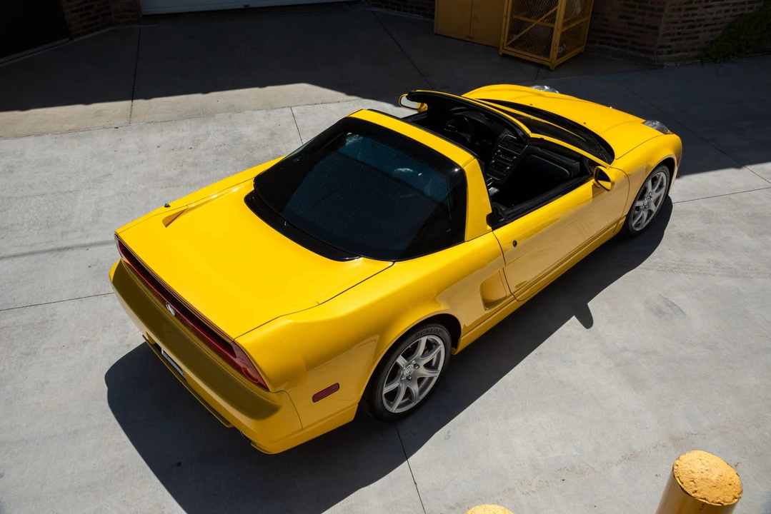 2002 Acura NA2 NSX - Image 12 of 31