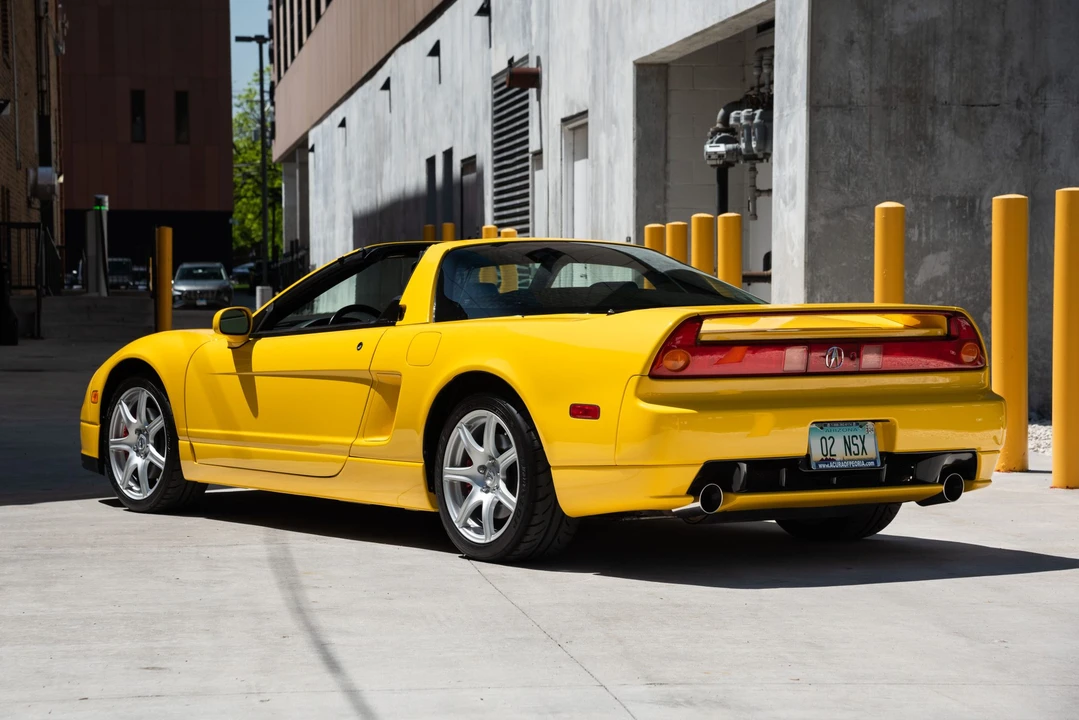 2002 Acura NA2 NSX - Image 16 of 31