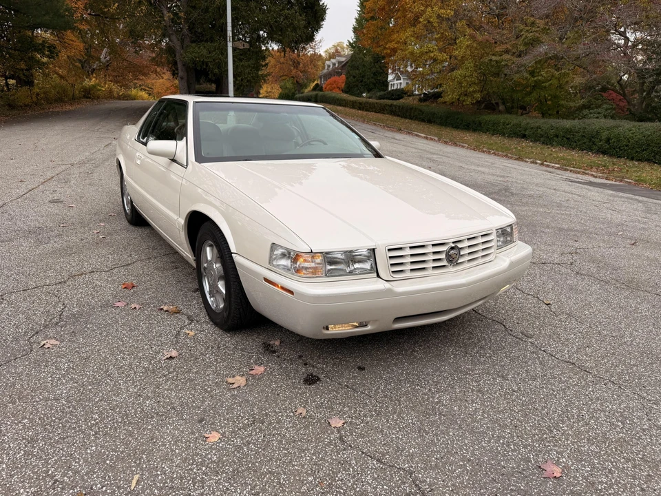 2002 Cadillac Eldorado 12th Gen - Image 11 of 31