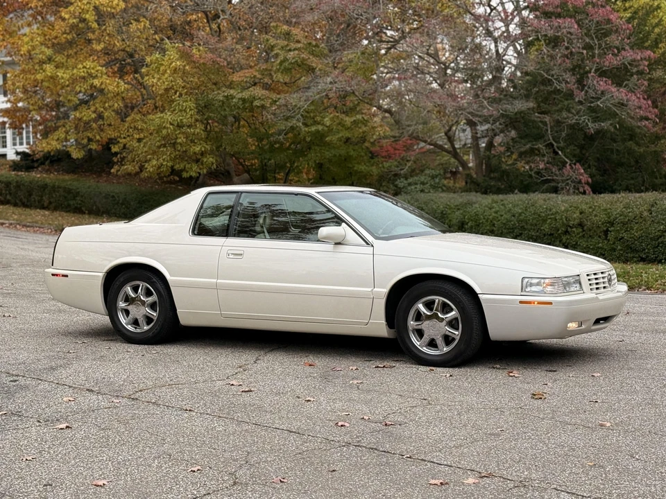 2002 Cadillac Eldorado 12th Gen - Image 15 of 31