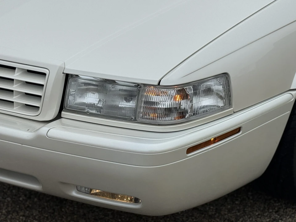 2002 Cadillac Eldorado 12th Gen - Image 17 of 31