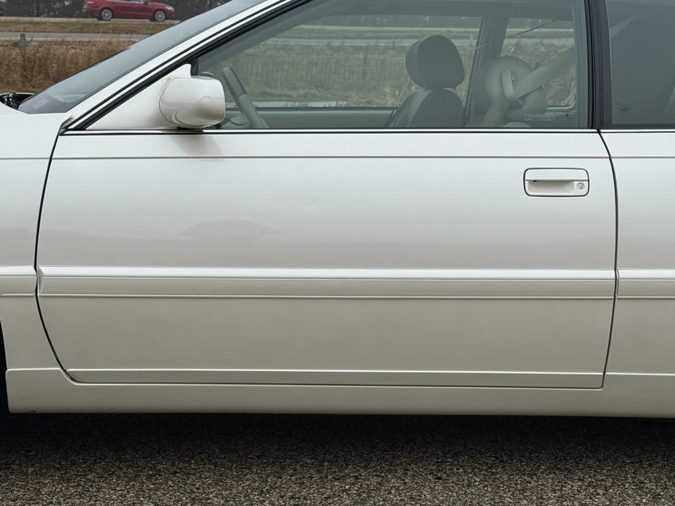 2002 Cadillac Eldorado 12th Gen - Image 21 of 31