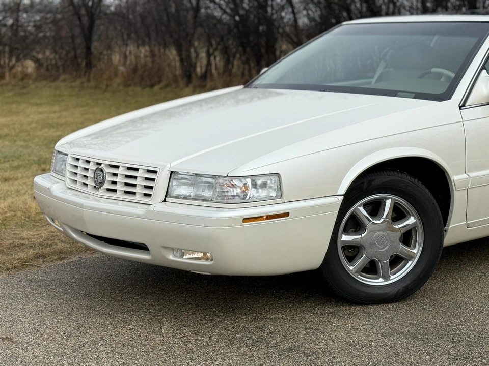 2002 Cadillac Eldorado 12th Gen - Image 16 of 31