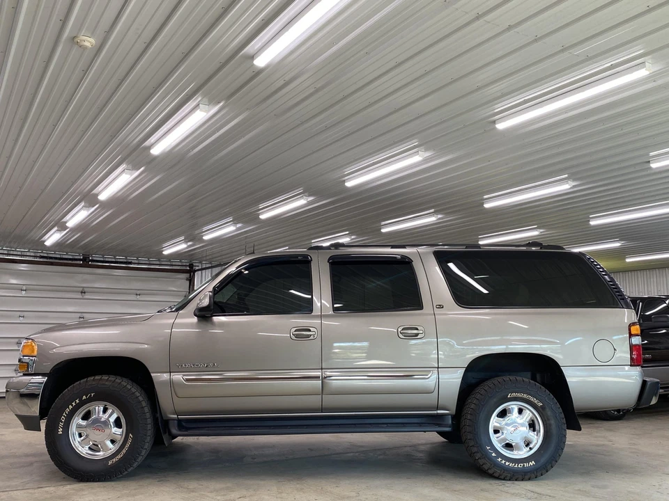 2002 GMC Yukon 2nd Gen - Image 8 of 31