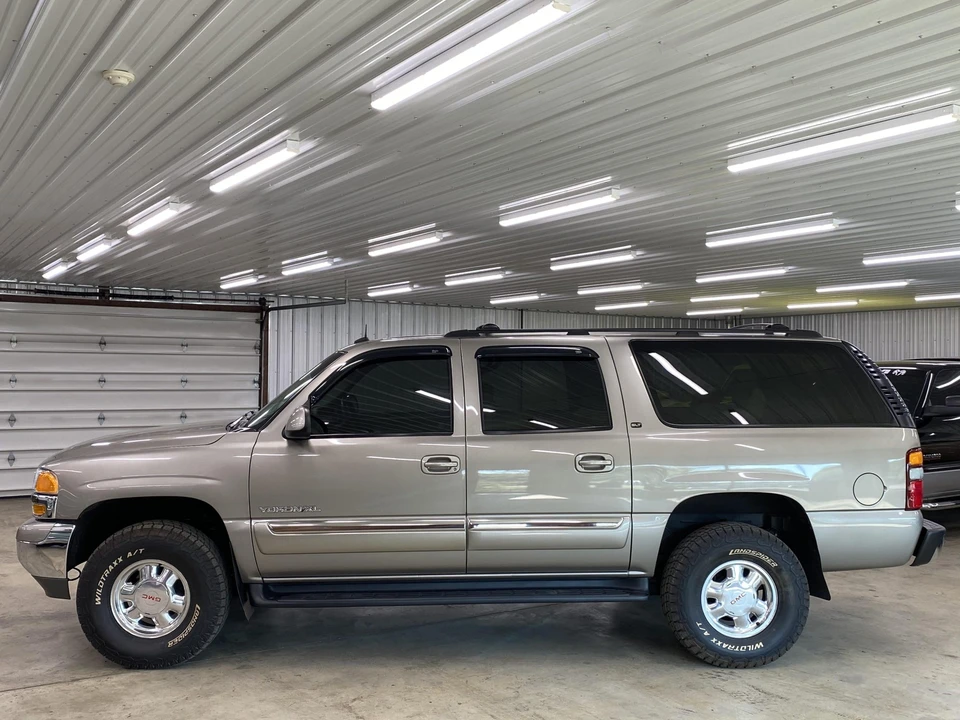 2002 GMC Yukon 2nd Gen - Image 7 of 31