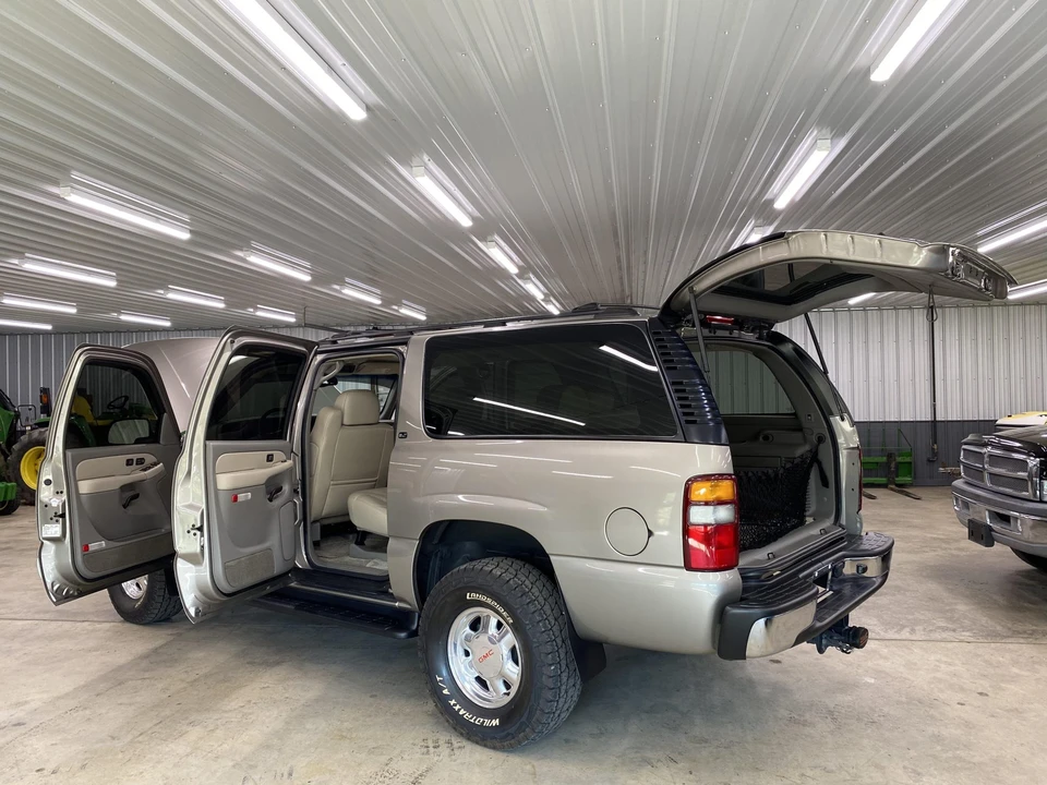 2002 GMC Yukon 2nd Gen - Image 18 of 31
