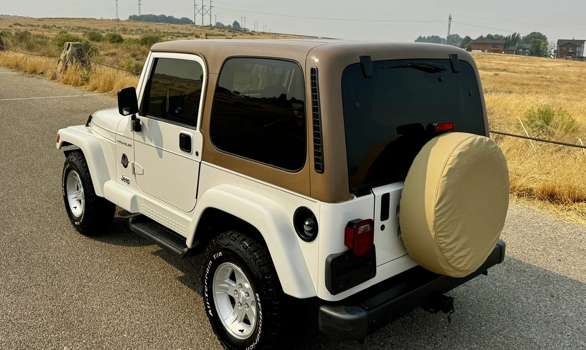 2002 Jeep TJ Wrangler - Image 9 of 31