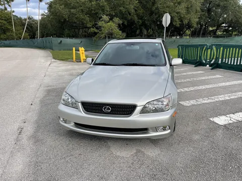 2002 Lexus IS 1st Gen - Image 2 of 31