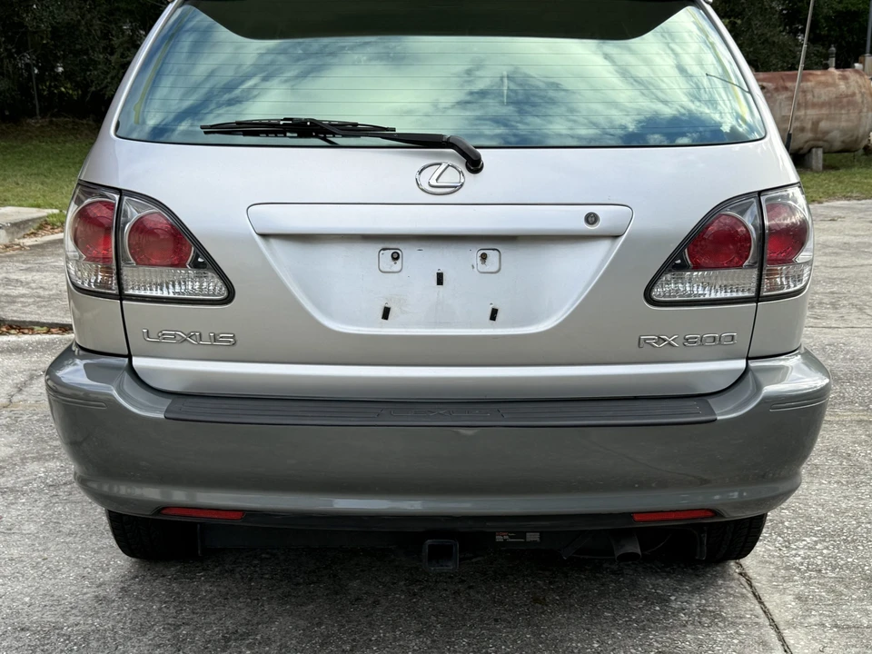 2002 Lexus RX 1st Gen - Image 30 of 31