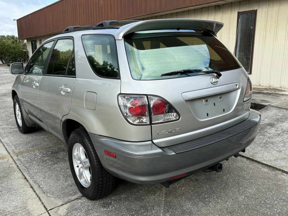 2002 Lexus RX 1st Gen - Image 7 of 31