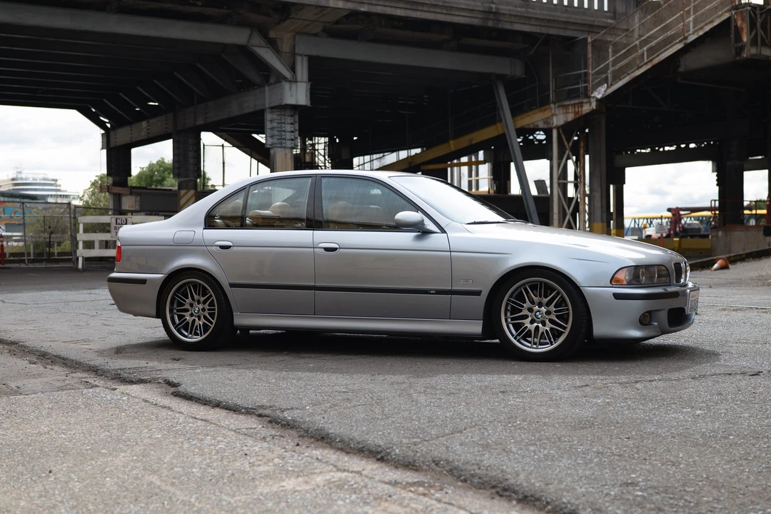 2003 BMW E39 M5 - Image 27 of 31