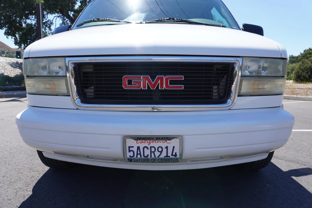 2003 GMC Savana - Image 23 of 31