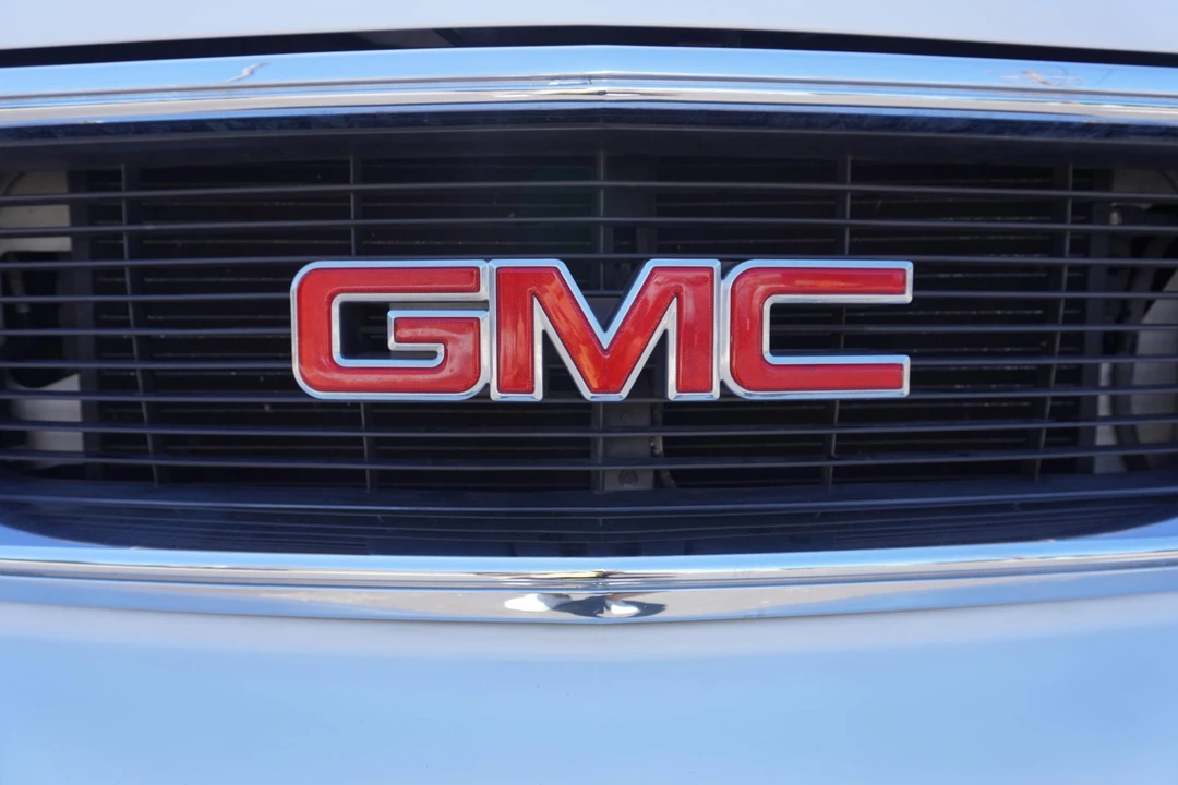 2003 GMC Savana - Image 26 of 31