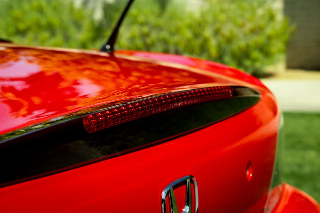 2003 Honda AP1 S2000 - Image 19 of 31