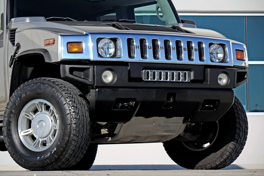 2003 Hummer Hummer H2 - Image 25 of 31