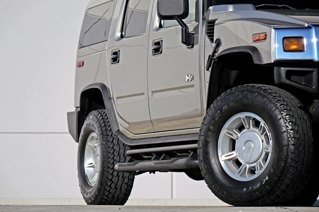 2003 Hummer Hummer H2 - Image 23 of 31