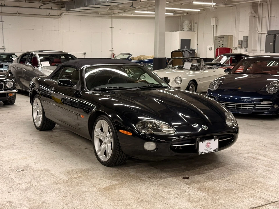 2003 Jaguar X100 XK8 - Image 11 of 31