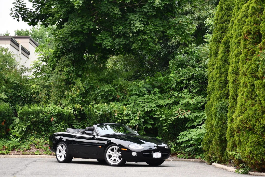 2003 Jaguar X100 XK8 - Image 17 of 31