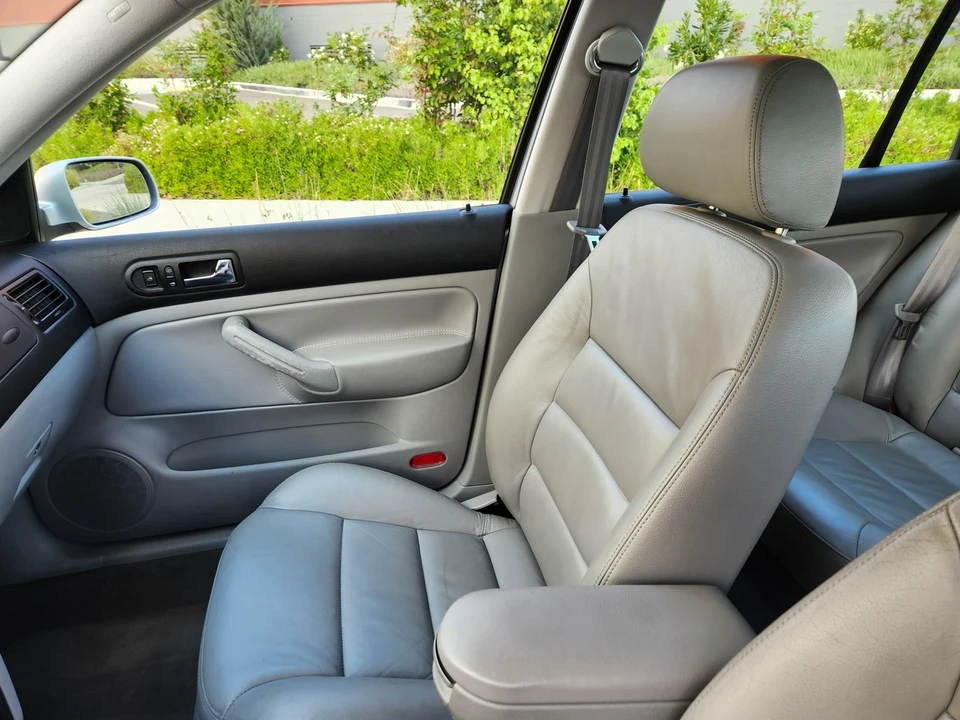 2003 Volkswagen A4 Jetta - Image 28 of 31