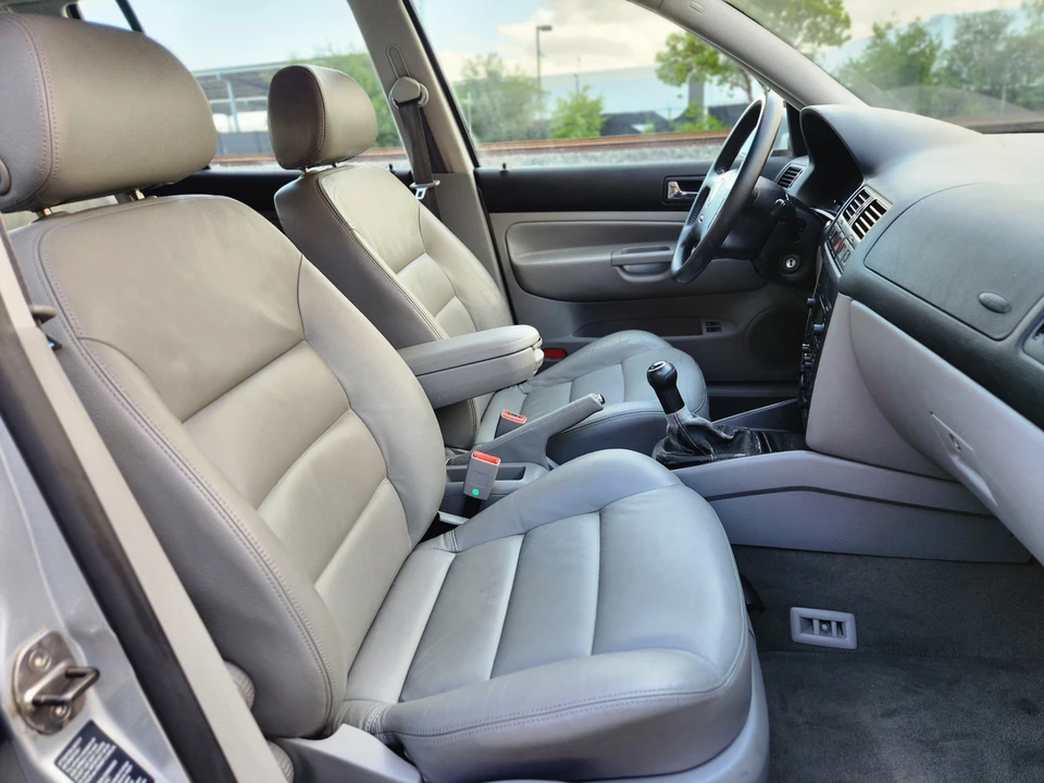 2003 Volkswagen A4 Jetta - Image 24 of 31