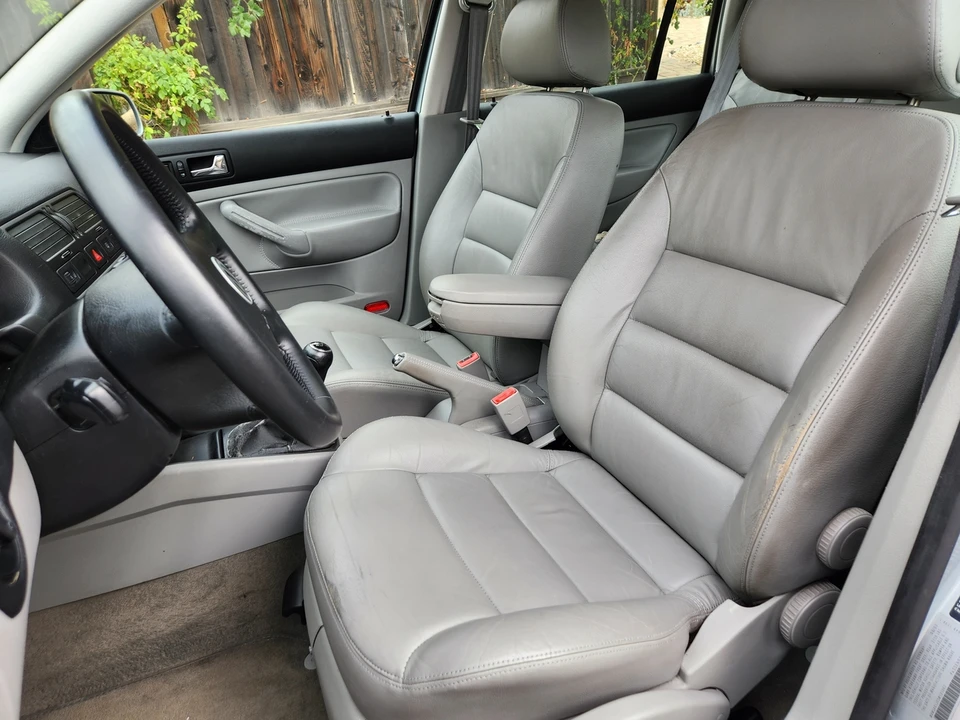 2003 Volkswagen A4 Jetta - Image 18 of 31