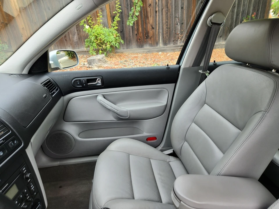 2003 Volkswagen A4 Jetta - Image 22 of 31