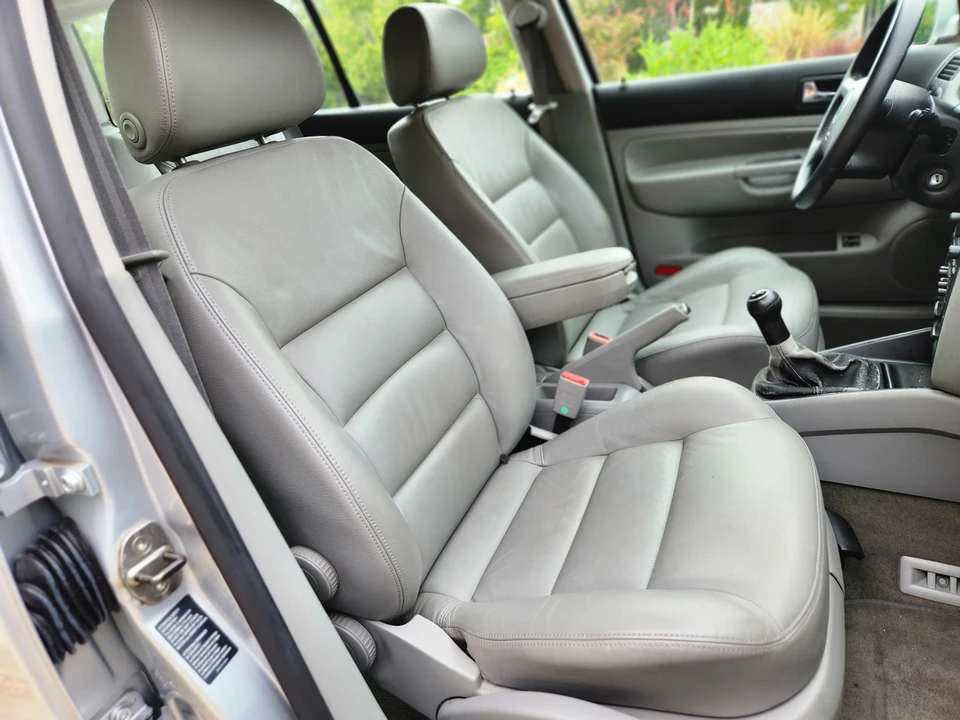 2003 Volkswagen A4 Jetta - Image 27 of 31