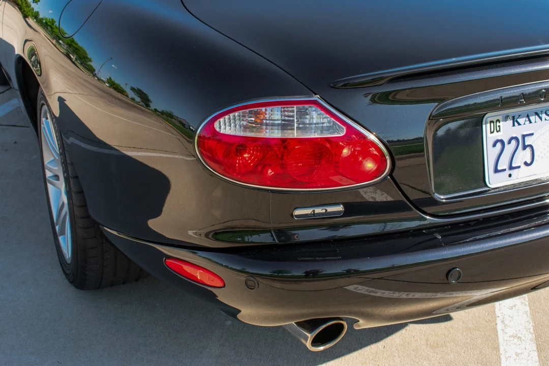 2004 Jaguar X100 XKR - Image 11 of 31