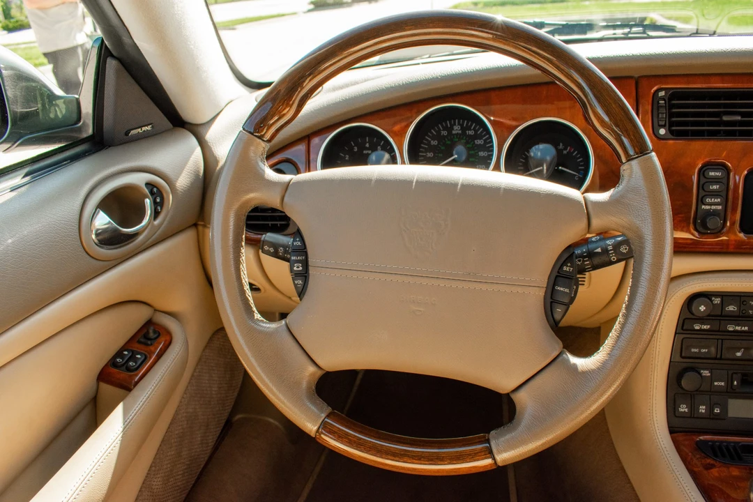 2004 Jaguar X100 XKR - Image 31 of 31