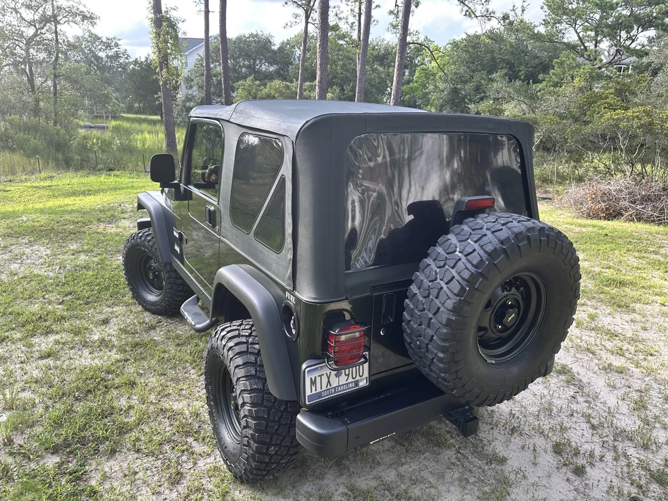 2004 Jeep TJ Wrangler - Image 23 of 31