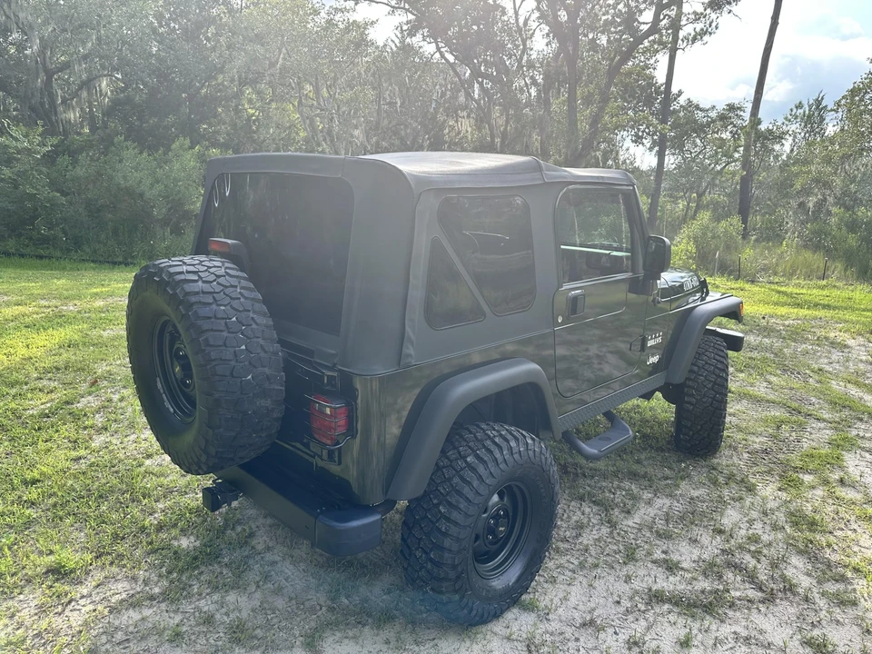 2004 Jeep TJ Wrangler - Image 19 of 31