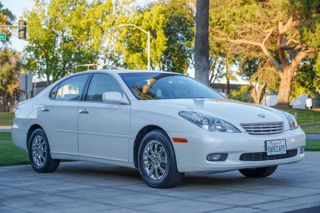 2004 Lexus ES 4th Gen - Image 8 of 31