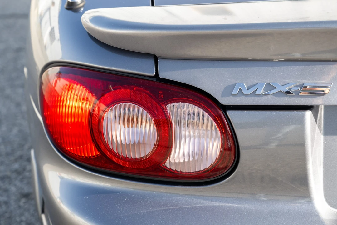2004 Mazda NB Mazdaspeed MX-5 Miata - Image 23 of 31